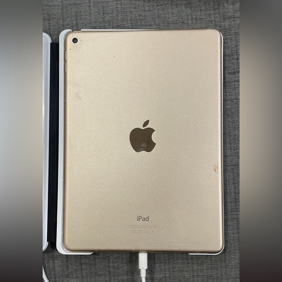 Ipad air gen 2 - Picture 2 of 3